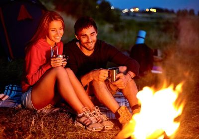 romantic-couple-camping